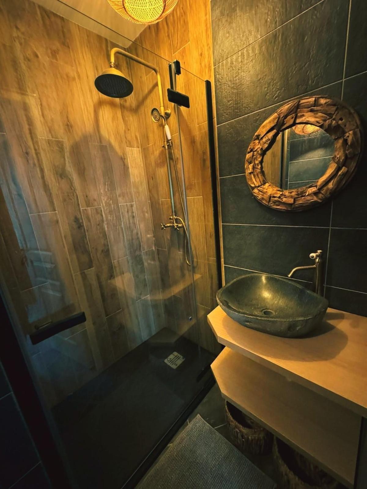 La Jungle Insolite, Spa, Ecran Cinema, Lit A Baldaquin King Size, Day Use, 10 Min Centre Amiens Exteriör bild